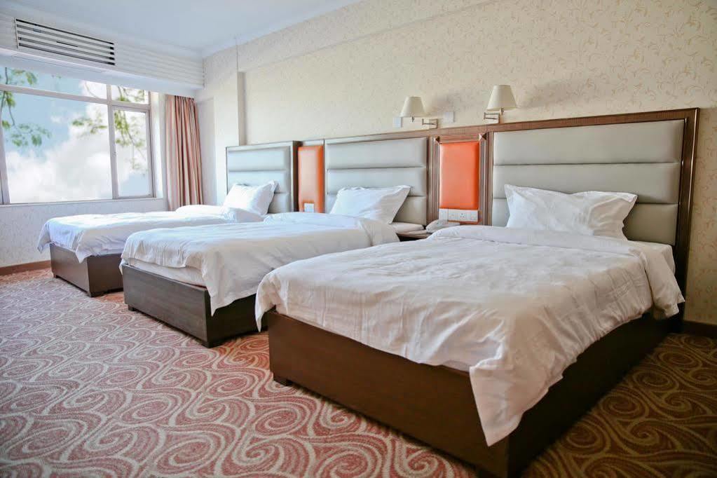 Towns Well Hotel Macao Esterno foto
